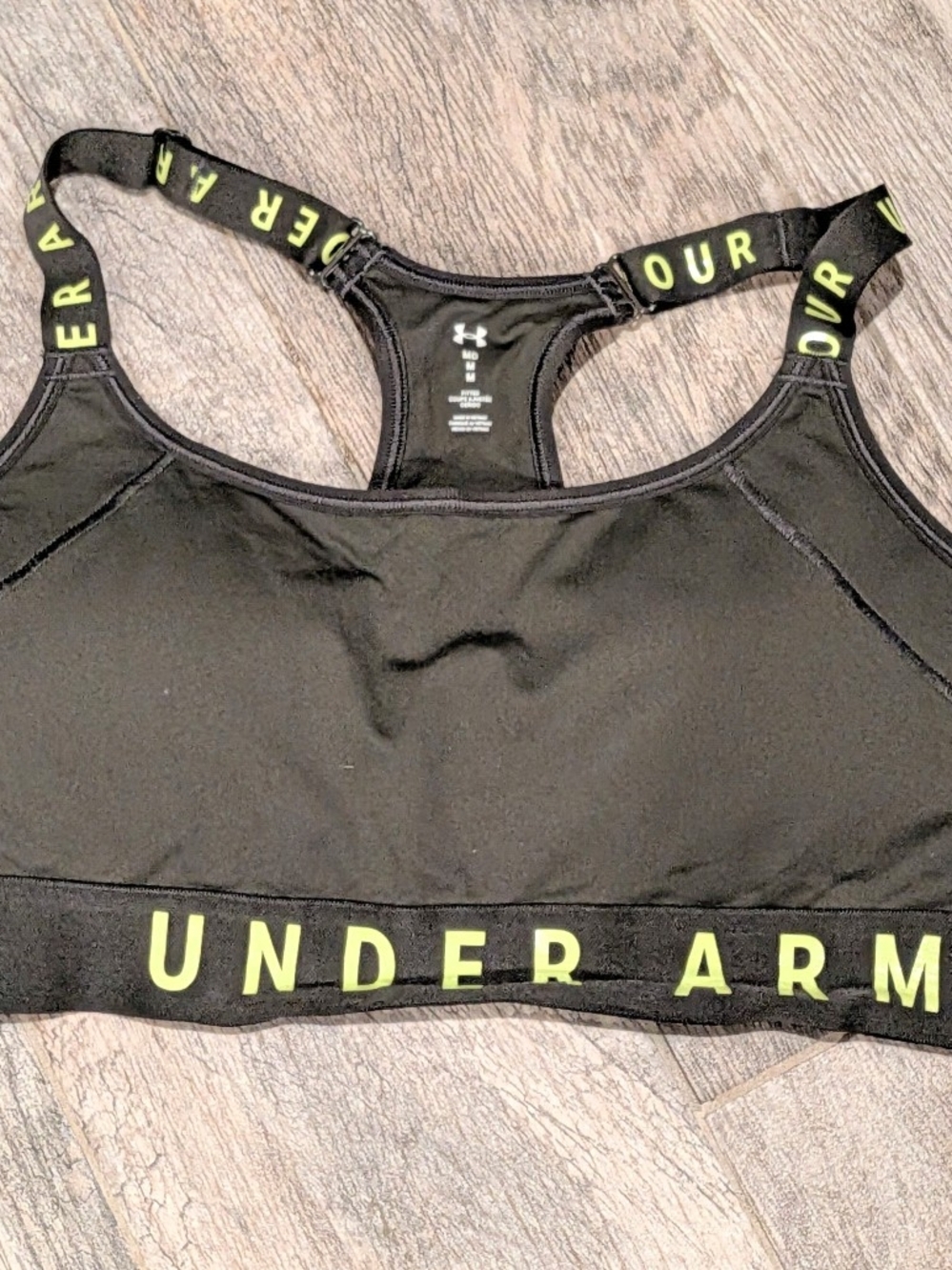 Under Armour Green w/ Lime green Branding •  Sports Bra • Size Medium